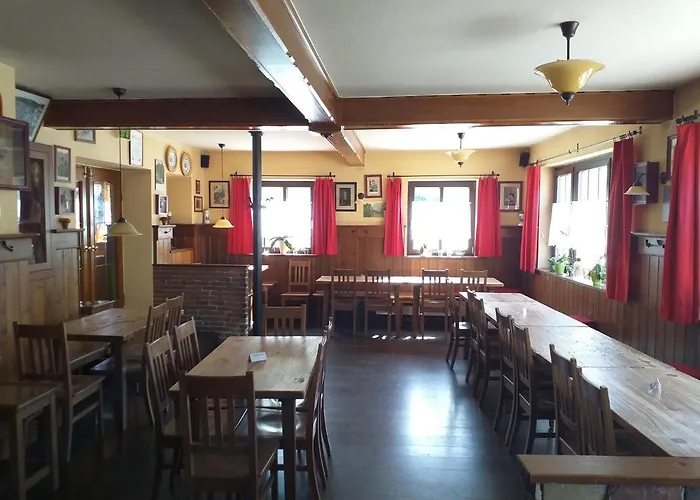 Mesnerwirt Hotel *