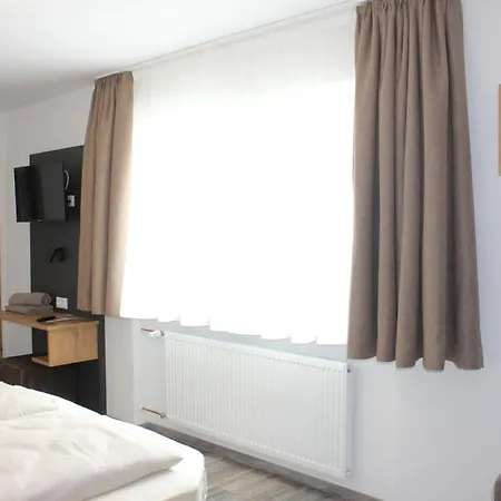 Hotel Mesnerwirt *